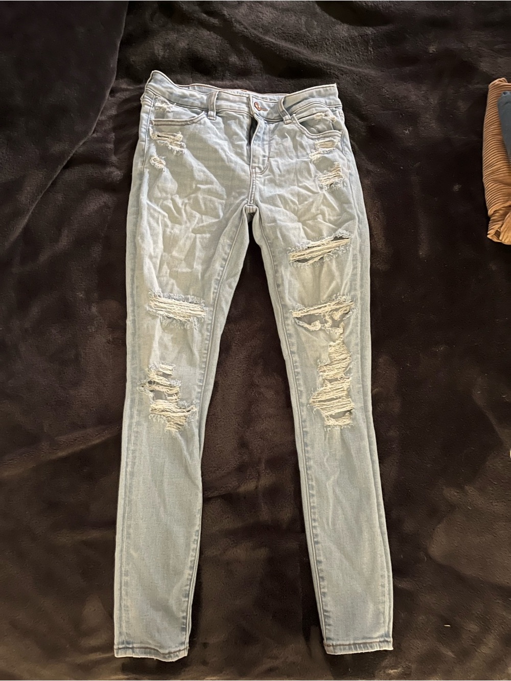 American Eagle Outfitters Light Blue Ripped Skinny Jeans